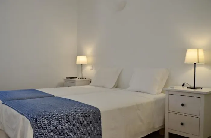 Quinta Da Caldeireira Farm stay *