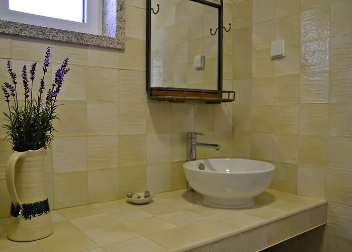 Quinta Da Caldeireira Farm stay Rosmaninhal (Castelo Branco)